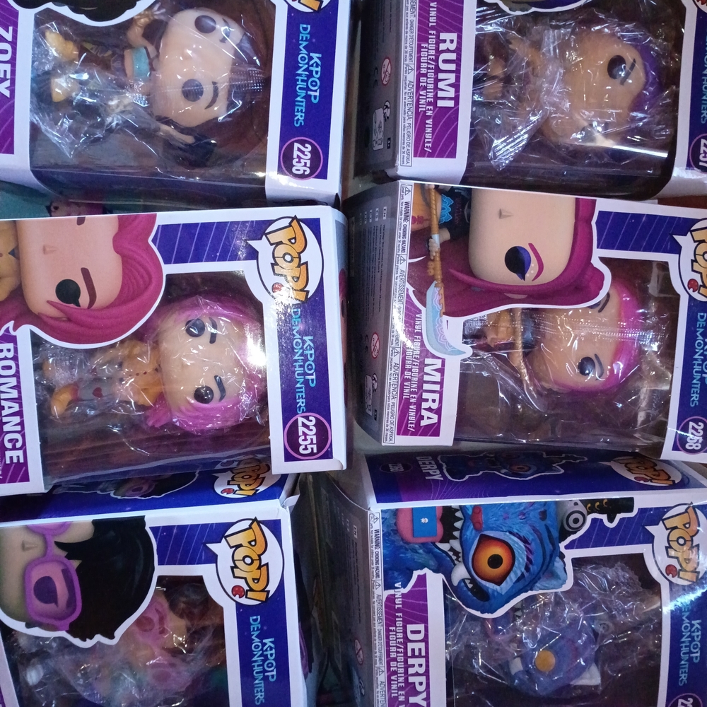 Funko KPOP Demon Hunters Figures - Pink, Purple, Blue